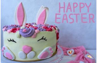 Easter Bunny Cake: Springtime Inspiration