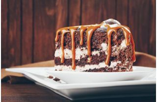 Salted Caramel Chocolate Cake: An Indulgent Combination