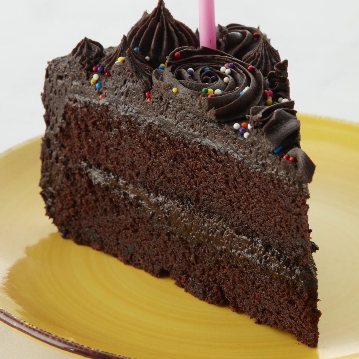 https://api.damaskcakes.com/media/catalog/product/cache/7235f07edd922f86548d88cb0f3e1d9c/c/h/chocolate_cake_slice_0001.jpeg